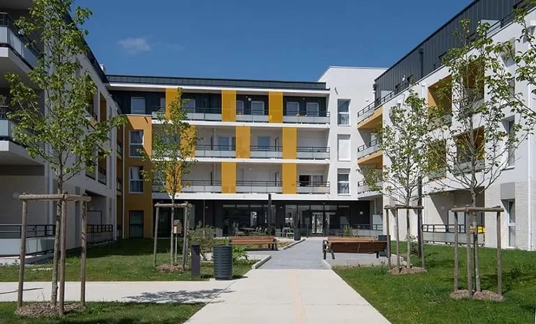 DOMITYS L’Angélique Bleue 5