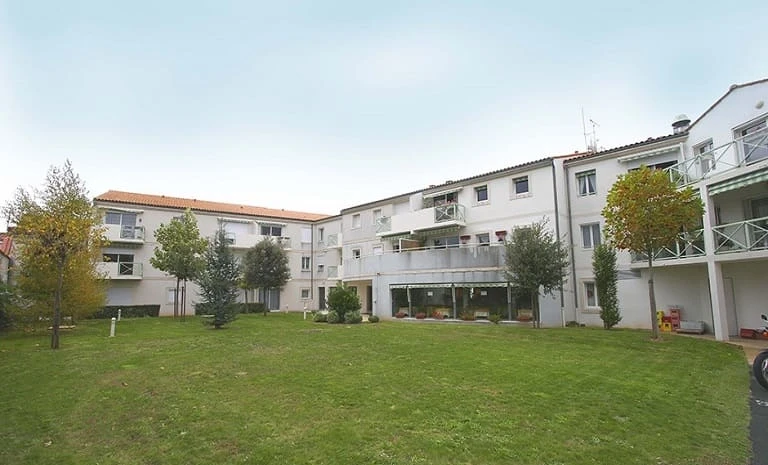 DOMITYS Le Clos du Cèdre 6