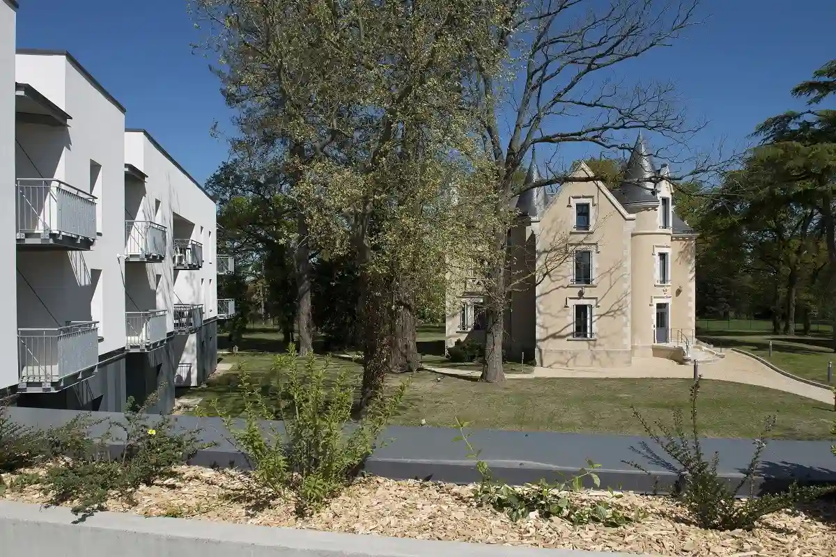 DOMITYS Le Château des Plans 0