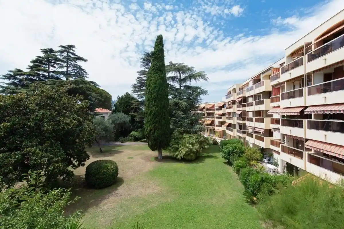 LES JARDINS D’ARCADIE Golfe-Juan 0