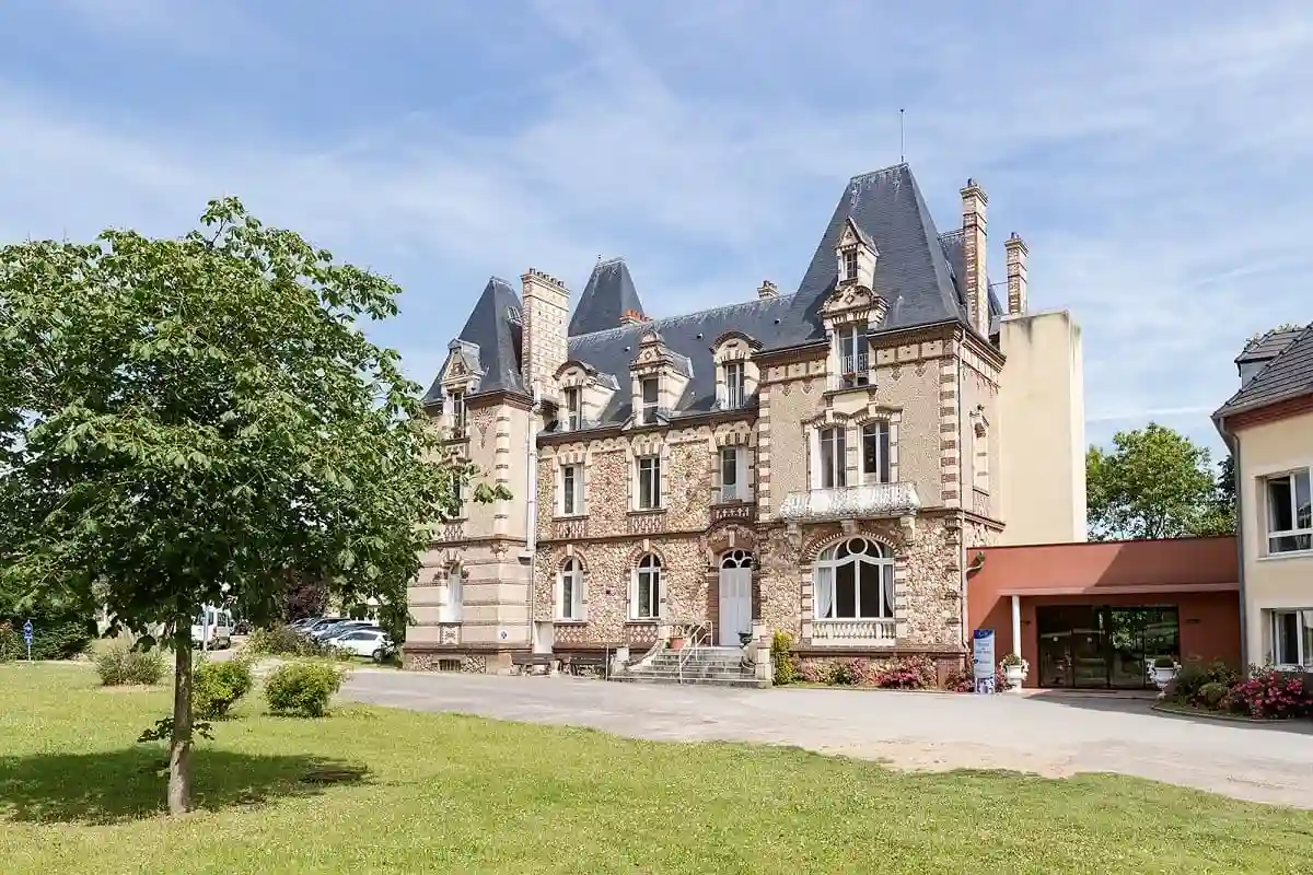 COLISÉE L’Avre 0