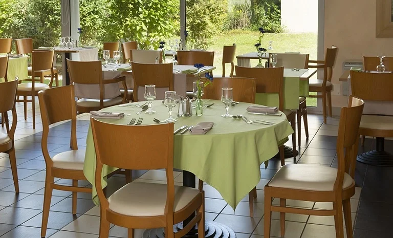 DOMITYS Le Clos de la Cheminée Ronde 2