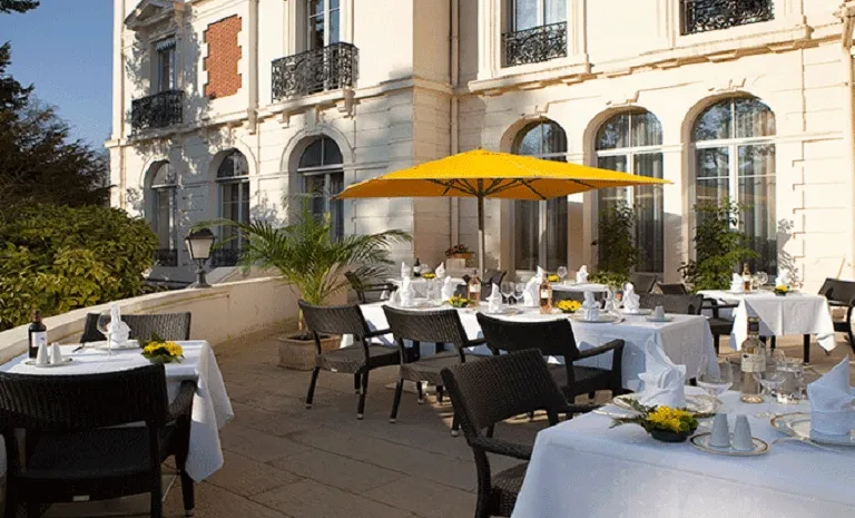 VILLA MEDICIS Besançon 6