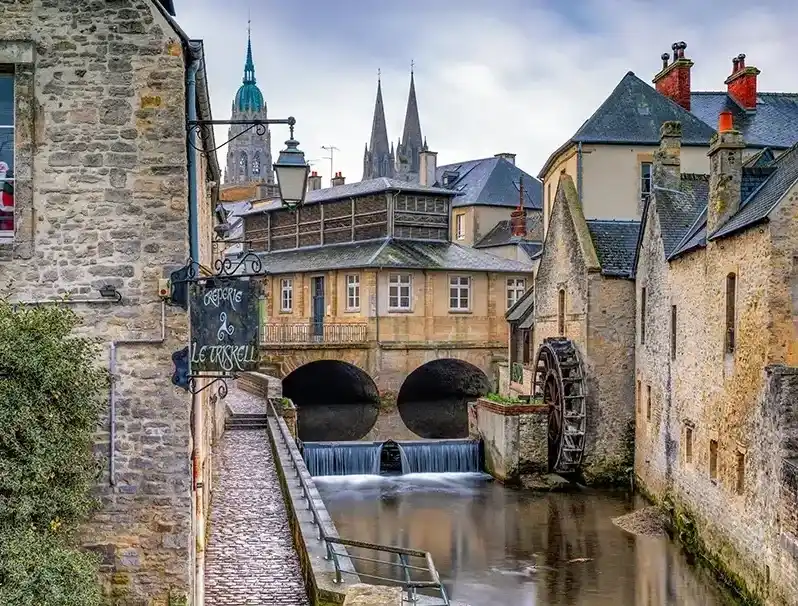 DOMANI Bayeux 0