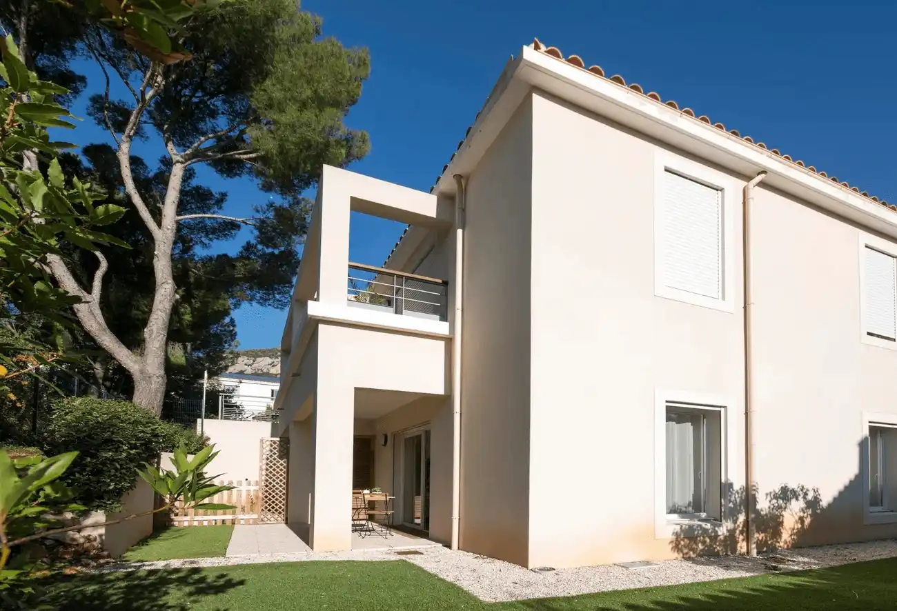DOMUSVI Les Terrasses du Revest 0